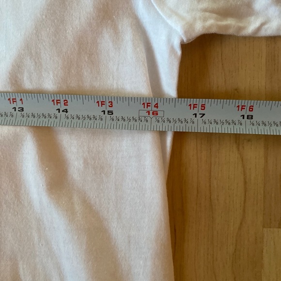 NWT!! Men’s Columbia PFG T-shirt size small - Picture 4 of 5